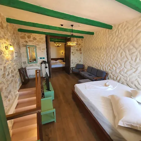 Roots Dhermi Exterior photo